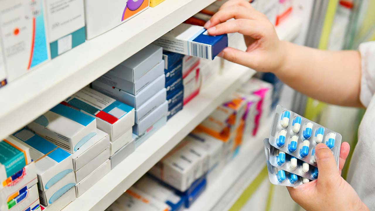 pharmacy-shelf-summary