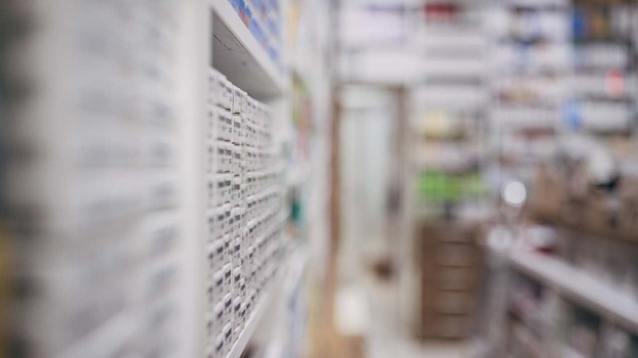 blurry-pharmacy-summary