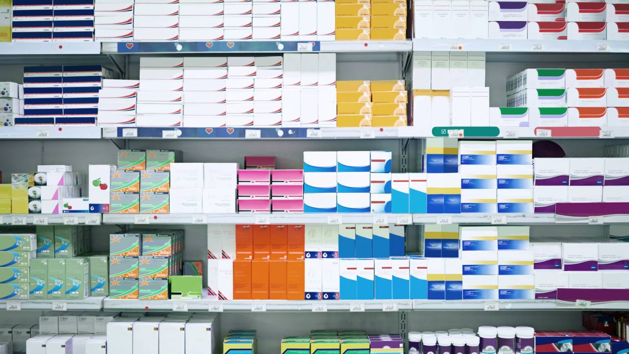 pharmacy-shelf-summary